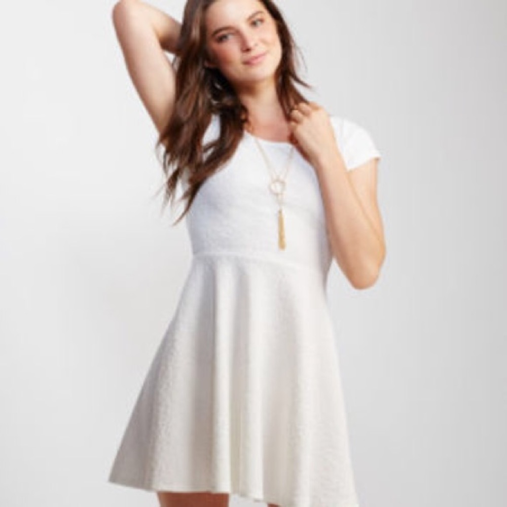 Aeropostale Women’s White Textured Skater Dress